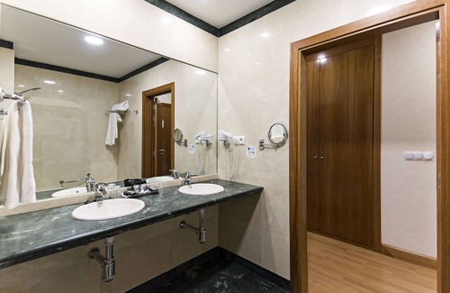 San Sebastian de los Reyes Hôtel | B&B Hotel Madrid Aeropuerto T4