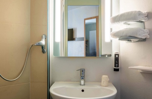 Argonay Hôtel | B&B HOTEL Annecy Argonay