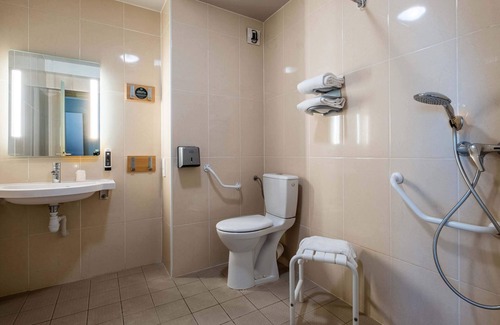 Argonay Hôtel | B&B HOTEL Annecy Argonay