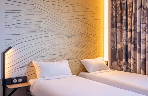Amphion-les-Bains Hôtel | B&B HOTEL Evian Publier