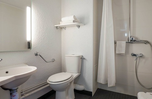Le Rouet Hôtel | B&B HOTEL Marseille Parc Chanot