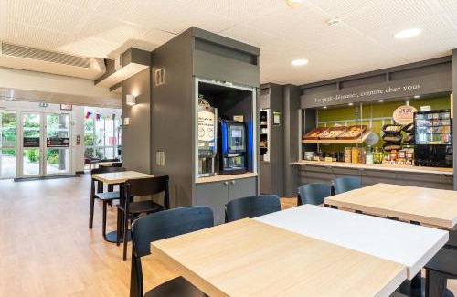 Saint-Herblain Hôtel | B&B HOTEL Nantes Atlantis Le Zenith