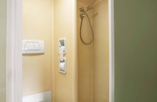 Broderstorf Hôtel | B&B HOTEL Rostock-Broderstorf