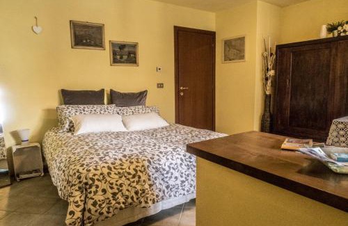 Moncrivello Appartement | B&B Il Mirtillo