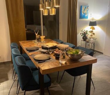 Pusignan Lit Et Petit-Déjeuner | B&B Insolite entre Lyon et aéroport