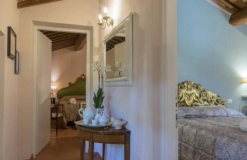 Lucca Historical Center Maison | B&B La Chiusa Delle Monache
