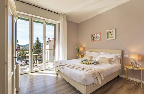 San Gimignano Lit Et Petit-Déjeuner | B & B La Cornice - Gina Room With Bathroom and Private Terrace