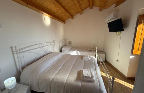 Bova Lit Et Petit-Déjeuner | B&B La Ginestra