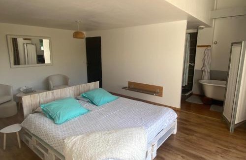 Saint-Medard-d'Aunis Lit Et Petit-Déjeuner | B&B La Laiterie de Fontpatour