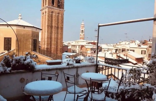 Cannaregio Lit Et Petit-Déjeuner | B&B La Terrazza Dei Miracoli, Venice
