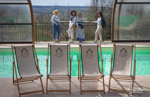 Saint-Samson-de-la-Roque Lit Et Petit-Déjeuner | B&B Le Clos du Phare - En campagne