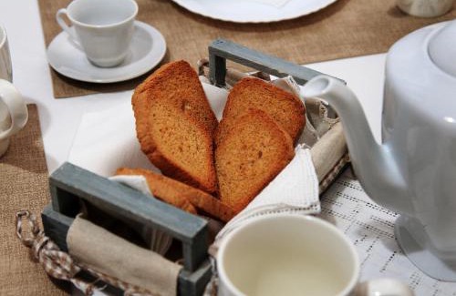 Vasto Lit Et Petit-Déjeuner | B&B MITILINI Central Station