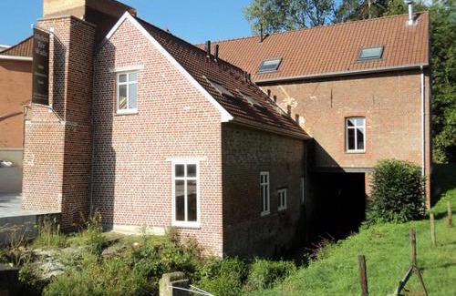 Zarlardinge Lit Et Petit-Déjeuner | B&B Molen Ter Walle