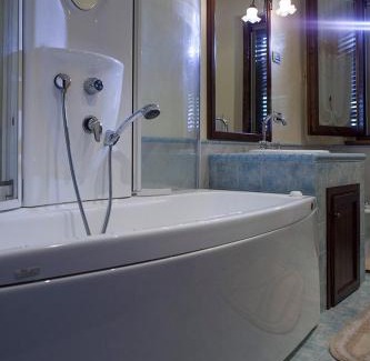 Urbania Lit Et Petit-Déjeuner | B&B Monte San Pietro
