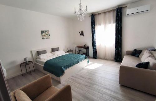 Porticello Appartement | B&B Puvogel
