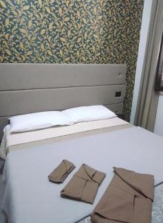 Bianco Lit Et Petit-Déjeuner | B&b Regina Elena - Calabria