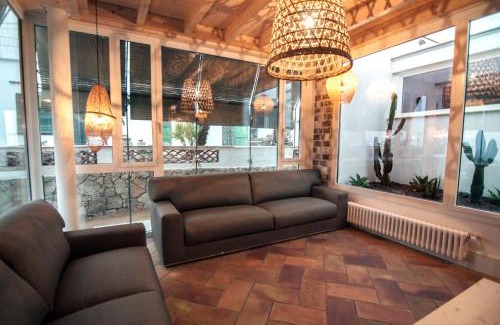 Sant Pol De Mar Lit Et Petit-Déjeuner | B&B Sant Pol - Adults Only