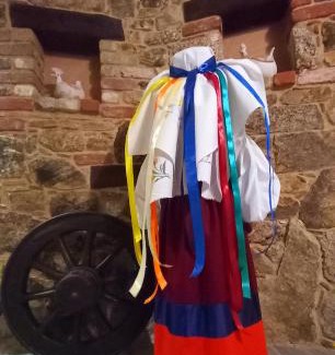Fonni Lit Et Petit-Déjeuner | B&B Santu Giuvanni "Un tuffo nel passato Fonnese"