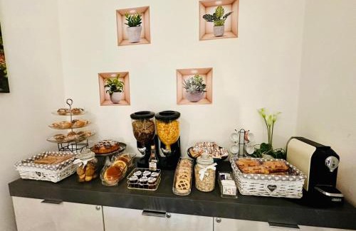 Rondinella - Baraggia - Restellone Lit Et Petit-Déjeuner | B&B Sophie