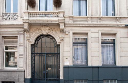 Statiekwartier Lit Et Petit-Déjeuner | B&B The Baron