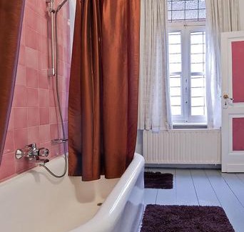 Statiekwartier Lit Et Petit-Déjeuner | B&B The Baron