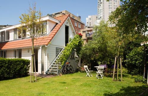 Scheveningen Lit Et Petit-Déjeuner | B & B Villa Suisse
