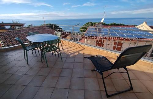 Palmi Lit Et Petit-Déjeuner | B&B Vista Mare "Terrazzo"