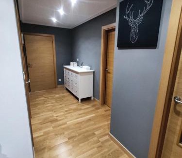 Barakaldo Appartement | B.e.c apto Bilbao