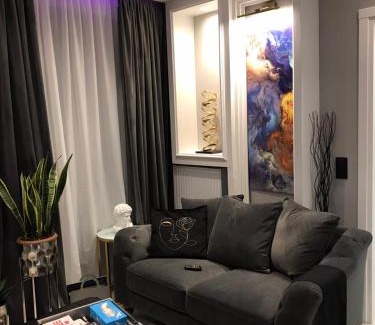 Volos City Centre Appartement | B & K Luxury & Elegant Volos Suite