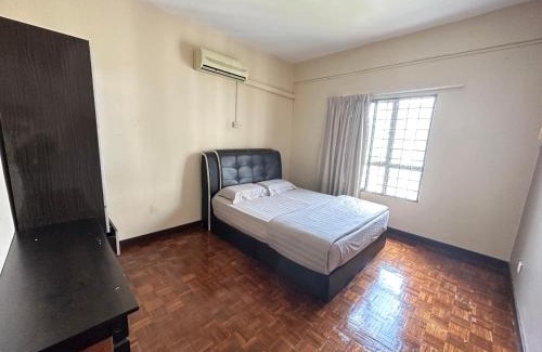 Baharu Appartement | B12-8@pd marina resort