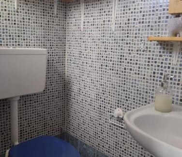 Aigio Appartement | B3 - The colorful one