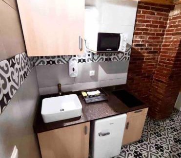 Sants-Badal Appartement | B6 Apartamento duplex con terraza y balcon a 2 calles del metro