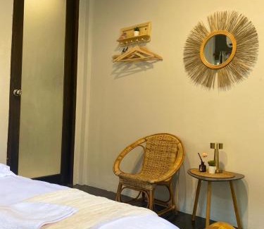 Si Sawat Maison | baan in kan homestay&cafe kanchanaburi city