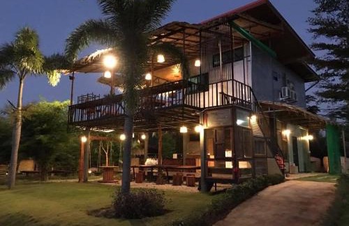 Nong Nam Daeng Maison | Baan Nork Farmstay บ้านนอก ฟาร์มสเตย์