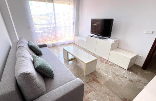 Santa Coloma de Cervello Appartement | Babu Home Bcn - Welcoming, Peaceful, 20 min airport drive, Easy street parking, 70m2