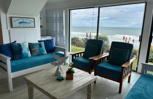 Witsand Maison | Baby Whale Bliss - Beachfront House