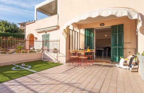 Borgio Verezzi Appartement | Babyaccommodation Family Garden