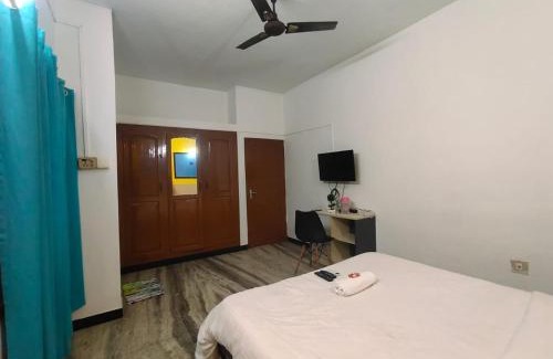 Palarivattom Maison | Bacadi Inn