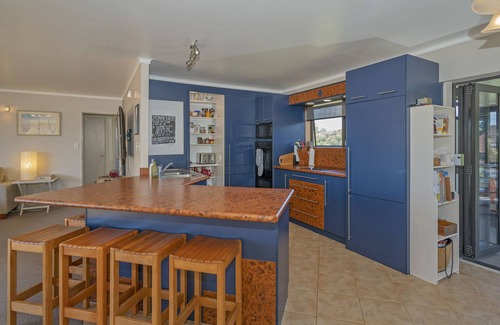 Pauanui Maison | Bach on Boulevard - Pauanui Holiday Home