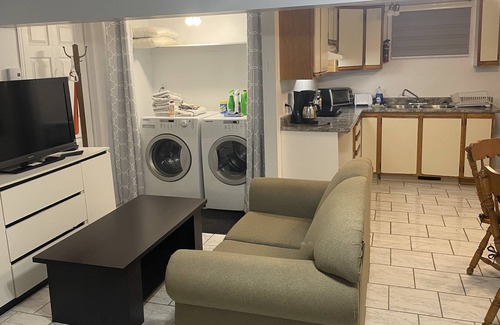 Masson-Angers Appartement | bachelor pad