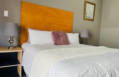 Rustenburg Appartement | Bachelor suite in Rustenburg