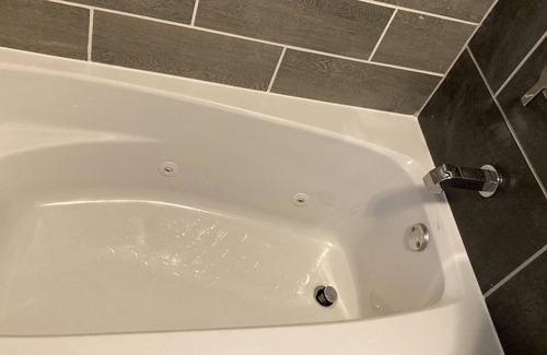 Calumet Park Maison | Cozy 2 Bedroom situé au sud de la ville de Chicago. 1 place de parking disponible ..