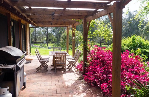 Back Forest Cottage | Retour Forest Retreat Sunset Cottage