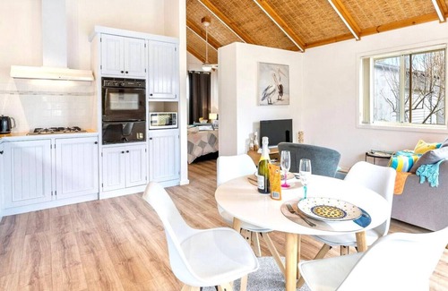 Victor Harbor Cabine | Back 'O' Burke Victor Harbor