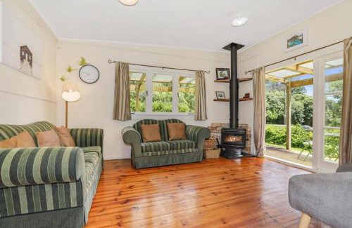 Rotoma Maison | Back of Beyond Cottage