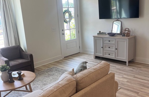 Auburn - Opelika Maison | Back To College! 3 Bed Rooms 2.5 Bathroom- College Street near 280