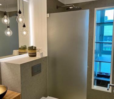 Bad Saarow Appartement | Bad Seerose mit Seeblick, Dachterrasse, Pool und Sauna