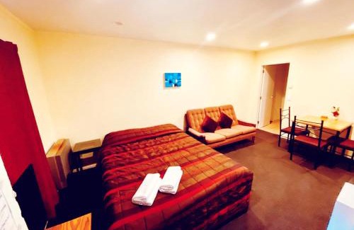 Fenton Street Hôtel | Baden Lodge Motel - PRIVATE SPA Bath