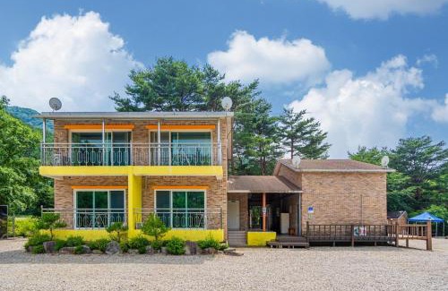 Inje Maison | Baekdam Gyegok Pension