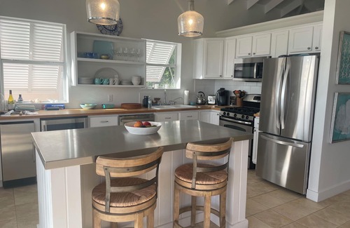 Great Harbour Cay Maison | Bahamas Beachfront Compound